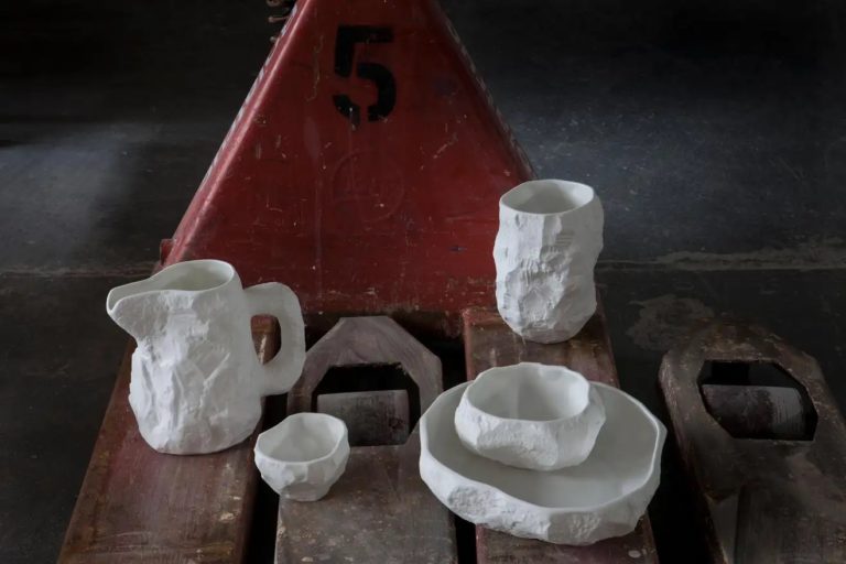 Unconventional Ceramic Works – Align Collectors and Curators